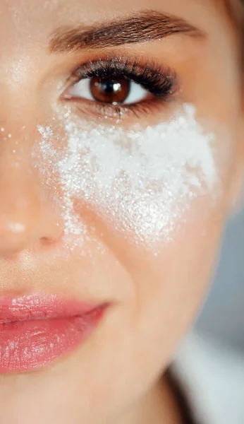 Cheerful Young Female White Powder Closed Eyes Smiling Touching Cheek — Stock Photo, Image