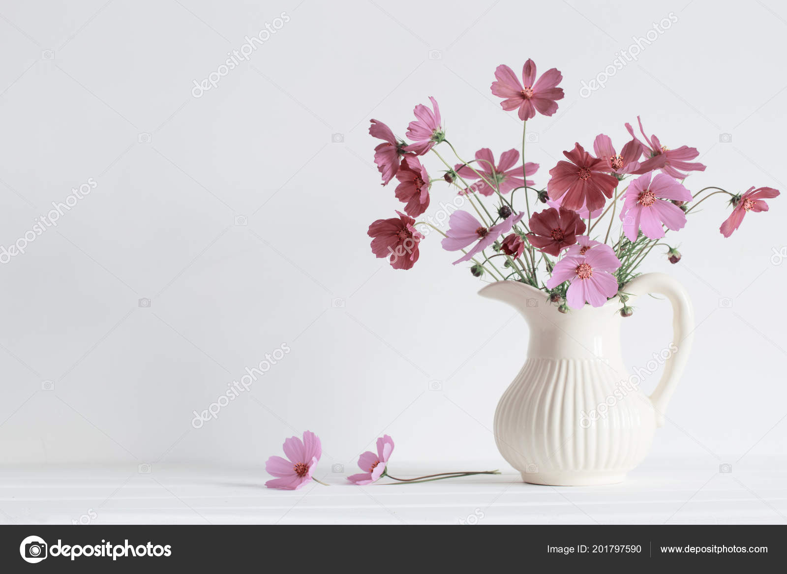Summer Flowers Vase White Background Stock Photo by ©Kruchenkova 201797590