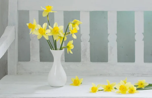 Yellow Flowers Vase — Stock Photo, Image
