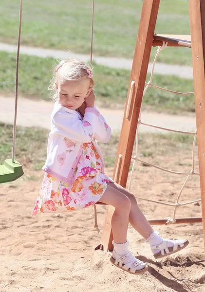 Little Girl Swing — Stock Photo, Image