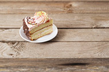 Çocuk oyuncağı bir ahşap tablo