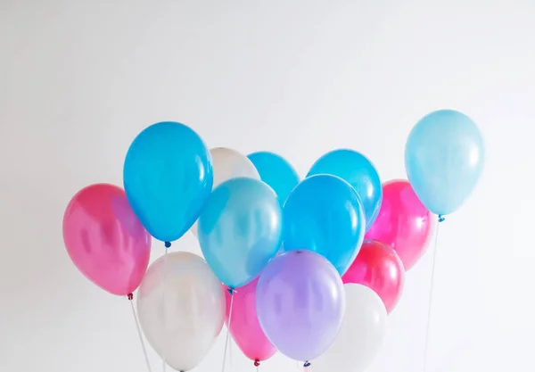 Globos Sobre Fondo Blanco —  Fotos de Stock