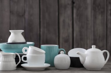 modern yemek mutfakta ahşap arka plan üzerinde