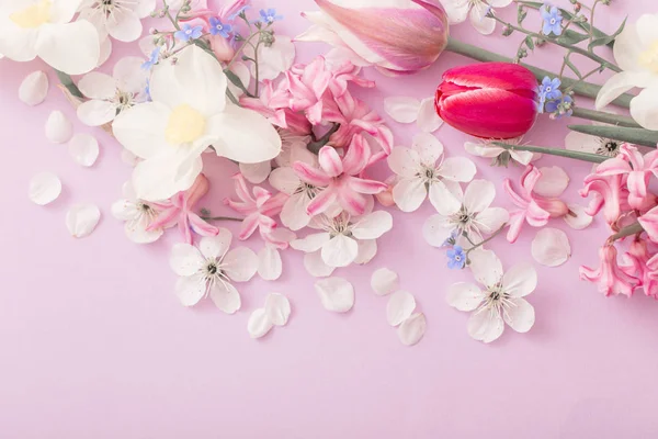 Hermosas Flores Primavera Sobre Fondo Papel — Foto de Stock