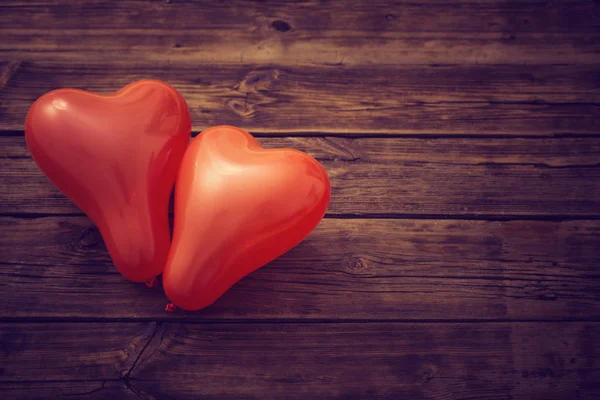 Heart Shaped Red Balloons Old Wooden Background — Stock Photo, Image