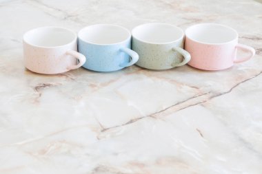 mermer masada temiz bardak