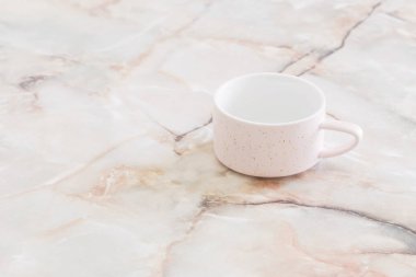 mermer masada temiz bardak