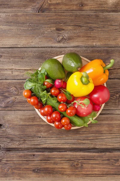 Verduras Frescas Mesa Madera Vieja — Foto de Stock