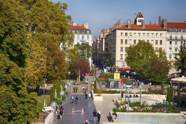 Lion France 2017 One Parks Square Public Garden City Crosses — Stock Photo, Image