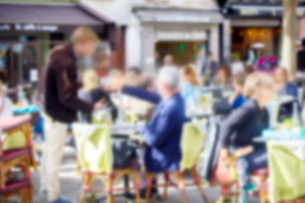 Gutes Sommerwetter und jede Menge Spaß am Wochenende — Stockfoto