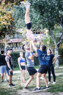 jimnastik, jimnastik, Park gençlik hayranları arasında calisthenics