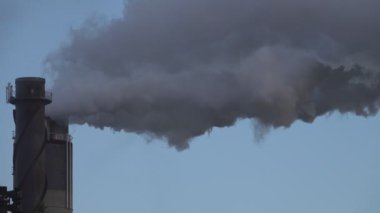 Isı santrali, enerji santralinden gelen buhar..