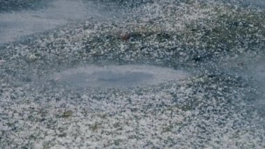 tapyoka karı (graupel tozu karı)