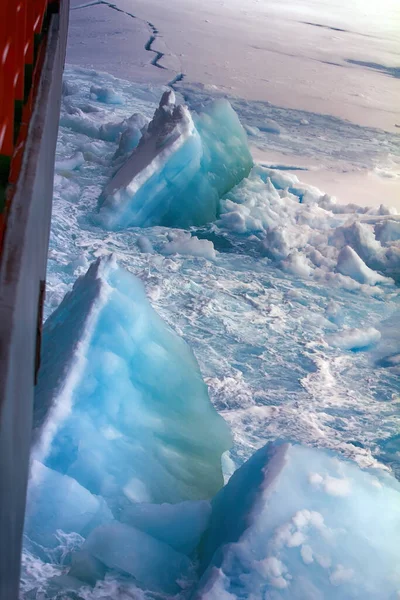 Атомный Ледокол Твердый Мощный Лед Первого Года Пути Северному Полюсу — стоковое фото
