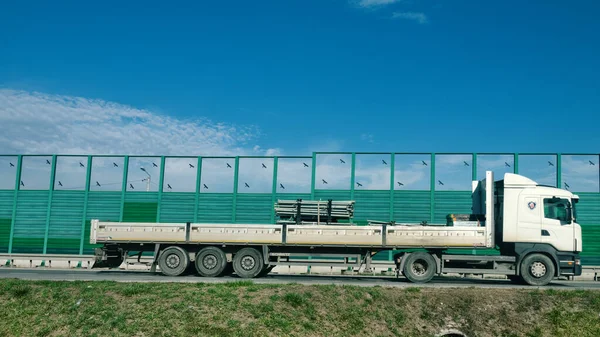 Mińsk Mazowiecki Polska Października 2019 Autostrada Jest Ogrodzona Specjalnym Ogrodzeniem — Zdjęcie stockowe