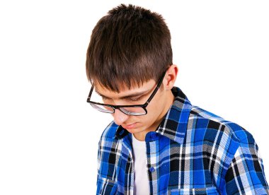 Üzgün Genç Adam Beyaz Arkaplanda İzole Edildi