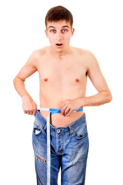 Verrast Jonge Man Meten Zijn Taille Witte Achtergrond — Stockfoto