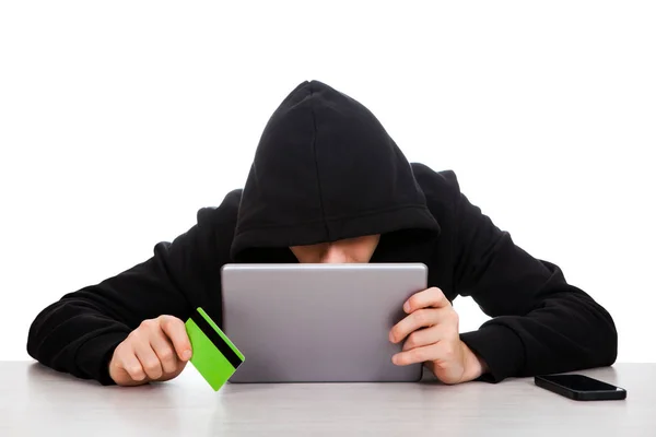 Hacker Con Computer Tablet Carta Bancaria Sfondo Bianco — Foto Stock
