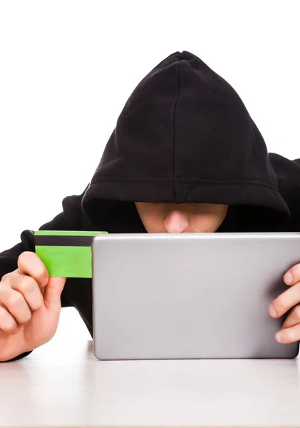 Hacker Con Computer Tablet Carta Bancaria Sfondo Bianco — Foto Stock