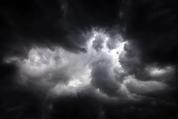 Sombrio Dramático Tempestade Nuvens Área Fundo — Fotografia de Stock