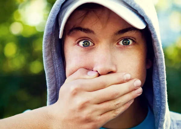 Překvapený Teenager closeup — Stock fotografie