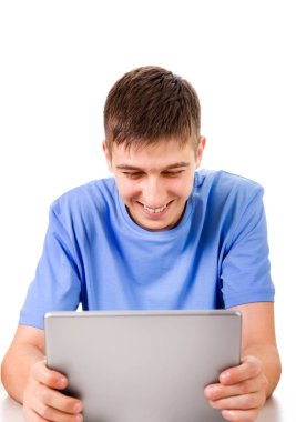 bir tablet ile genç adam