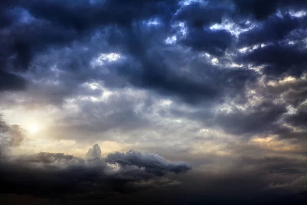 Cloudscape světlem — Stock fotografie