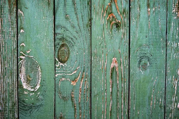 Yıpranmış Yeşil Boyalı Eski Tahta Kalaslar — Stok fotoğraf