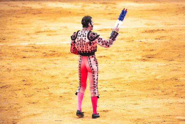 Touro Enfurecido Ataca Toureiro Espanha 2017 2017 Vinaros Monumental Corrida — Fotografia de Stock