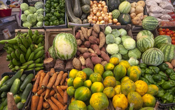 Овощной Рынок Свежие Сочные Овощи Фрукты Деревенском Рынке Кабо Верде — стоковое фото