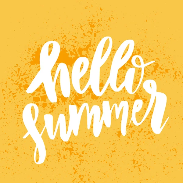 Helló nyár. Bright logo sablonok. tipográfiai címke. Ünnepnapok betűkkel a meghívás, üdvözlőkártya, nyomatok és plakátok. — Stock Vector