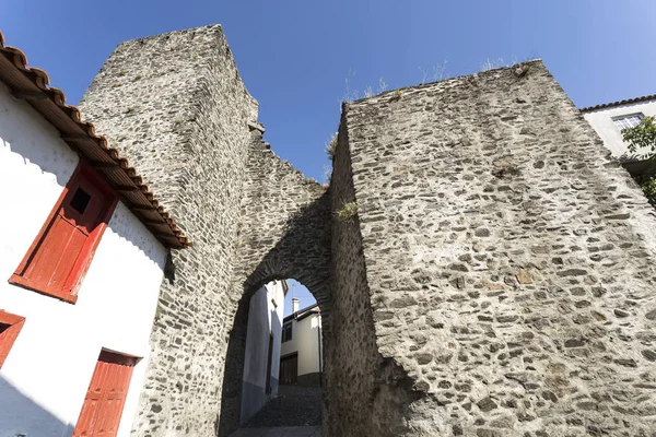 Vinhais středověký gotický hrad — Stock fotografie