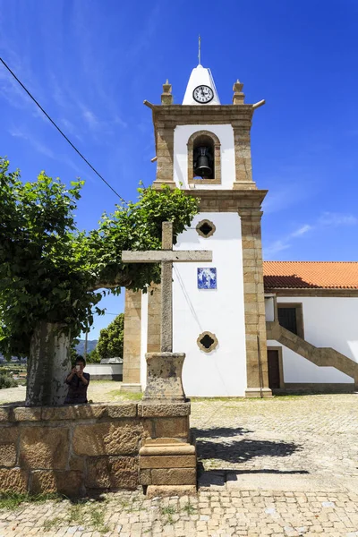 Boční Pohled Manýristický Farní Kostel Postavený Století Vesnici Caria Června — Stock fotografie