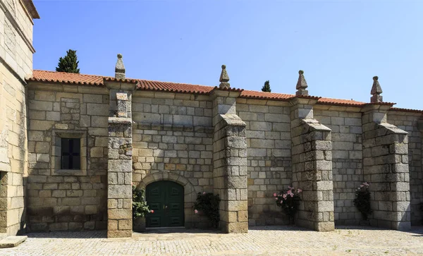 基督教寺庙属于中世纪时期在转折从罗马式到哥特建筑 约会在第十四和第十五世纪之间 Vermiosa Guarda 葡萄牙 — 图库照片