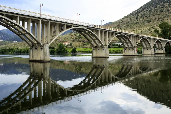 Bridge Almirante Sarmento Rodrigues First Highway Bridge Portuguese Section Douro — Stock Photo, Image