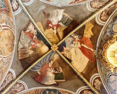 Tarihi köy Escalhao, 21 Haziran 2018 Escalhao, Portekiz üzerinde parish Kilisesi boyalı sıva tonoz detay