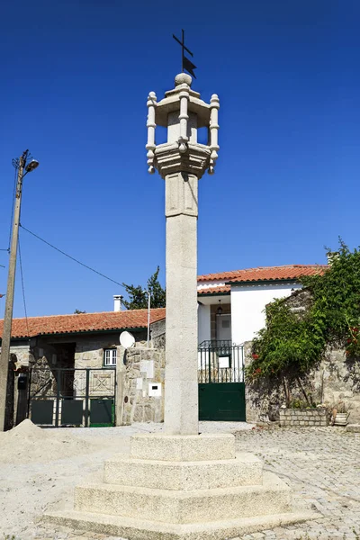 Yüzyılda Köyü Mesquitela Içinde Guarda Portekiz Tamamen Yeniden Inşa Yüzyıl — Stok fotoğraf