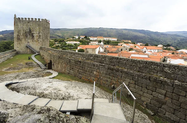 Pohled Středověký Hrad Historické Vesnice Linhares Beira Gouveia Portugalsko Pozadí — Stock fotografie