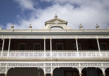 Miras Listelenen 19th Century Hotel