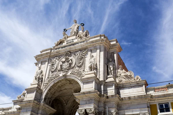 Lizbon Rua Augusta Triumphal Arch (Büyüklerin erdemleri için — Stok fotoğraf