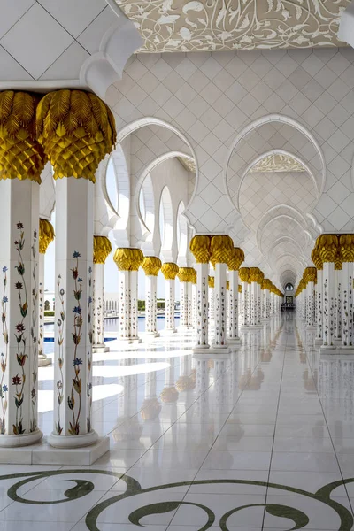 Grande mosquée Abu Dhabi Cheikh Zayed — Photo