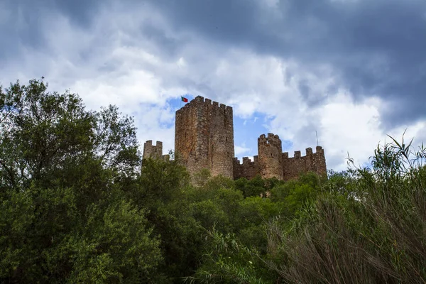 Almourol Castillo Medieval Reconstruido Sobre Islote Medio Del Río Tajo —  Fotos de Stock