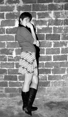 Kadın güzellik artı stüdyo bodrum boyutu moda modeli ifadeler.