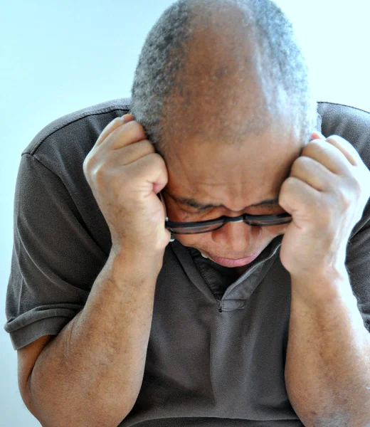 Hombre Afroamericano Con Problema Enfermedad Mental — Foto de Stock