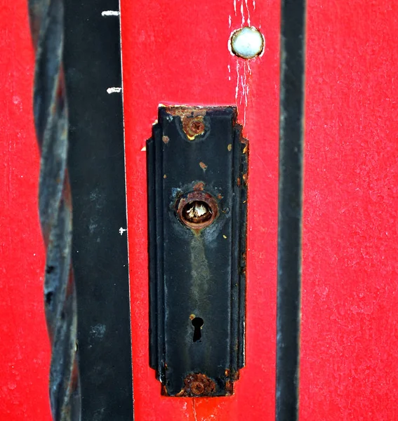 Old Weathered Red Painted Wooden Church Door Entrance — Stock Photo, Image