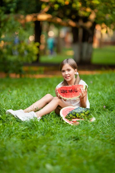 Girl White Clothes Two Tails Her Head Eats Watermelon Grass — Stock Photo, Image