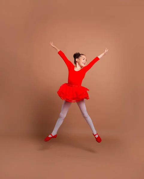 Dziewczyna Ubraniu Tańca Towarzyskiego — Zdjęcie stockowe