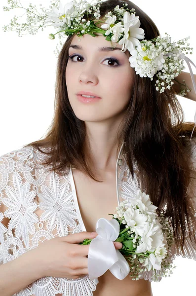 Portrét Dívky Květinami Vlasech — Stock fotografie