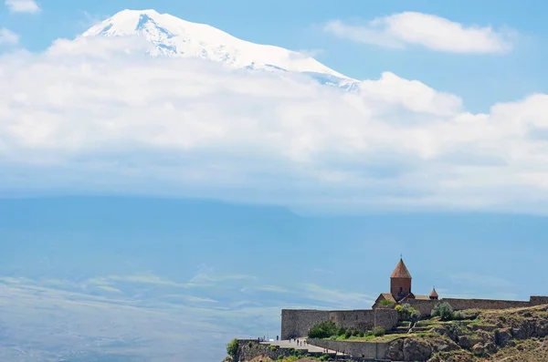 Ősi Örmény Templom Khor Virap Ararat Háttérben — Stock Fotó