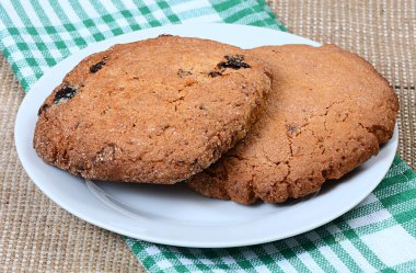 Tabakta çikolatalı kurabiye